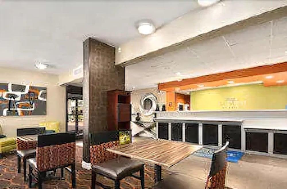 Baymont Inn & Suites Флоренс Экстерьер фото